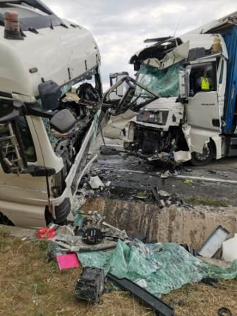 Accident rutier produs pe Varianta de Ocolire Cluj Nord-Est, la km 15+700m
